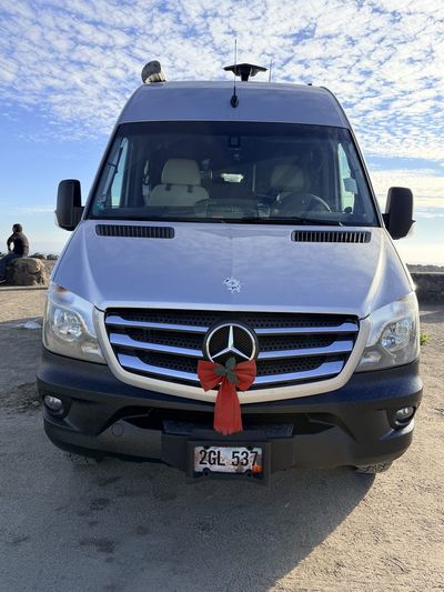 Codiwomple Winnebago ERA parked in the wilderness